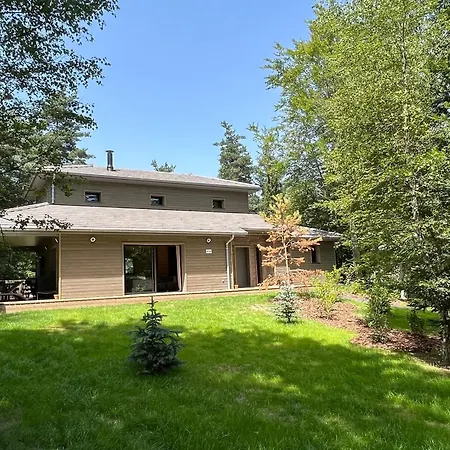 Дом отдыха Luxe Et Confort Au Bord Du Golf - 8 Pers, Prive, Piscine, Salle De Sport, Nombreuses Activites - Fr-1-582-380 Шамбон-сюр-Линьон